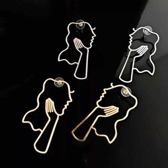 Retro Girl Silhouette Hollow Out Earrings - Picture 5 of 5